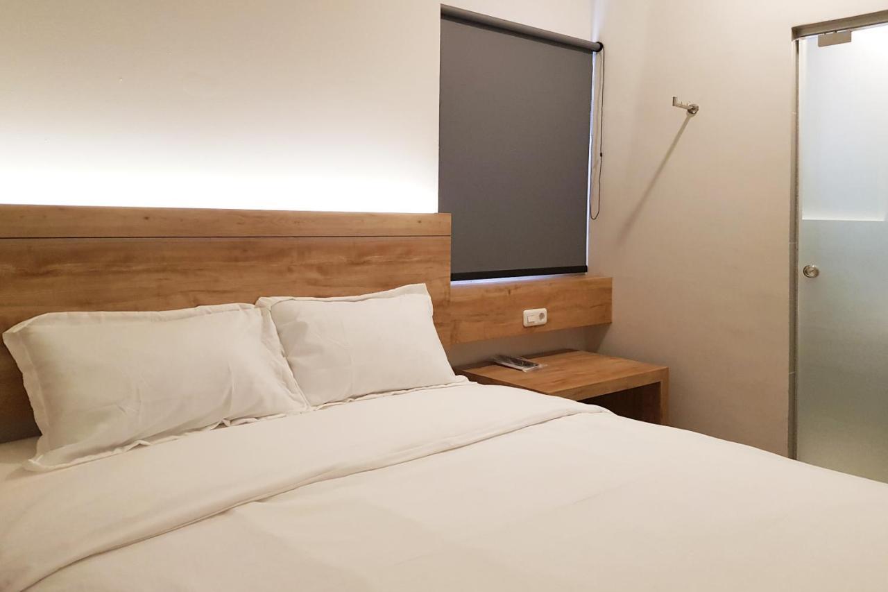 Oyo 90015 Platinum Guest House Μεντάν Εξωτερικό φωτογραφία