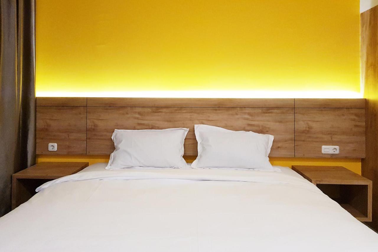 Oyo 90015 Platinum Guest House Μεντάν Εξωτερικό φωτογραφία